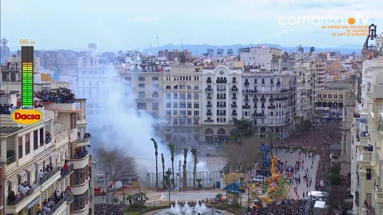 Pirotècnia de l’Olleria Nadal – Martí fa tremolar València