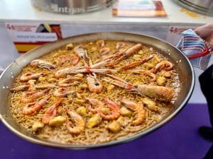 La millor fideuà del món es de Gandia, El Hogar del Pescador