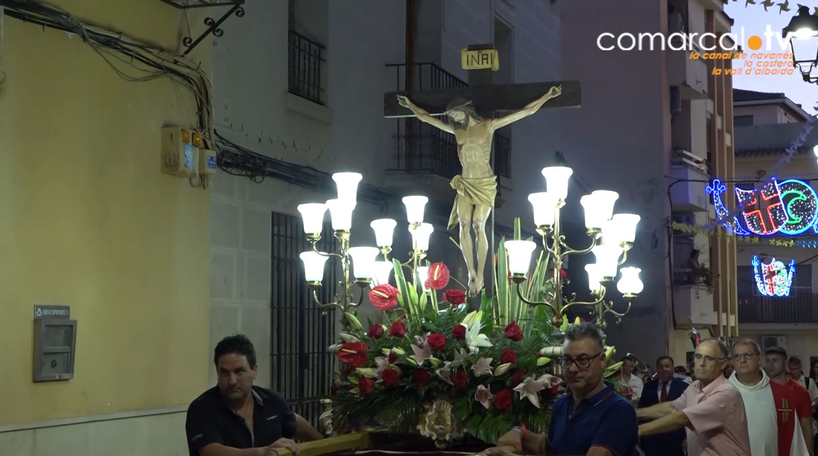 El Palomar honra al Crist del Miracle amb la tradicional processó