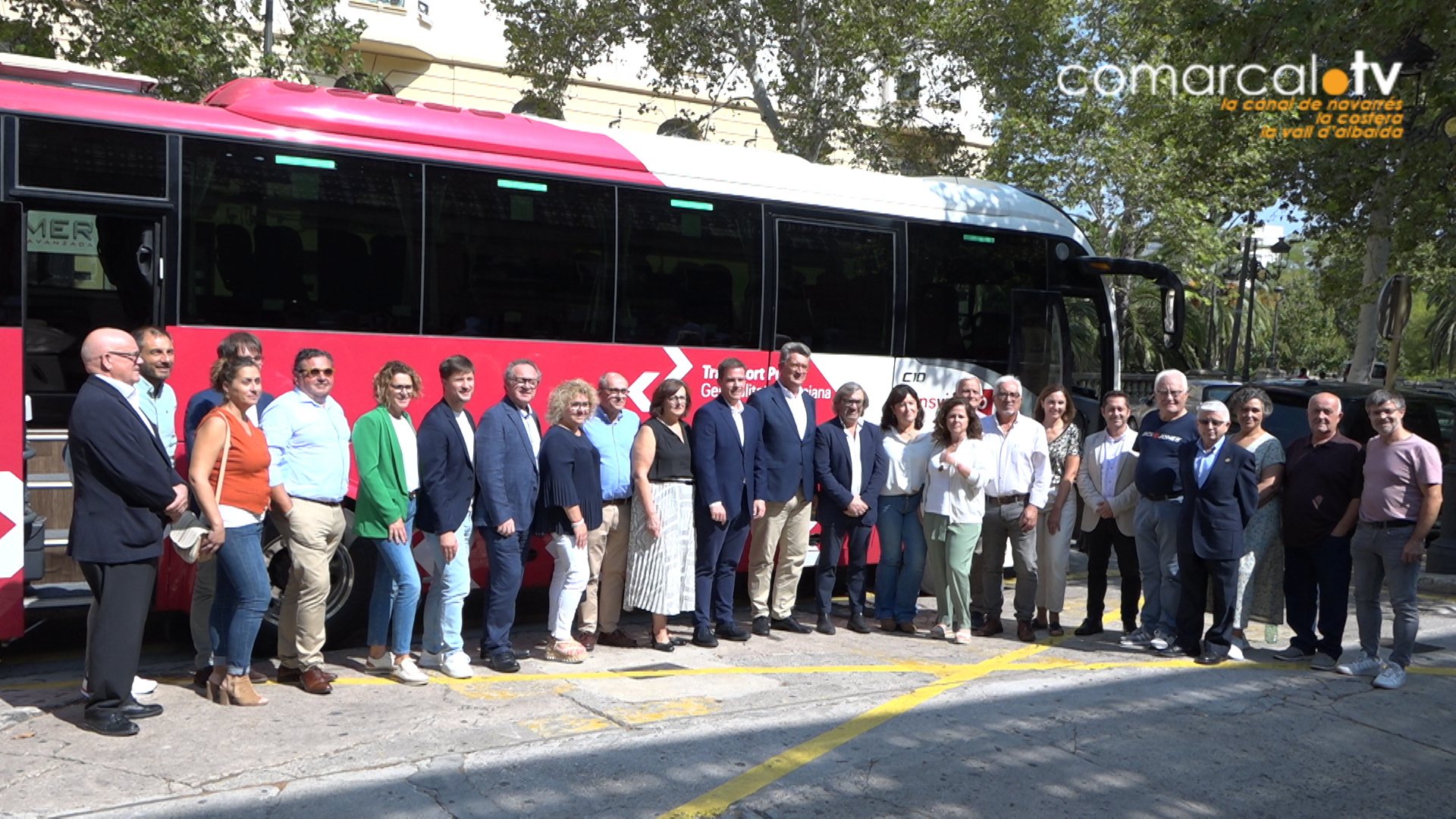 Presentació del nou servici d'autobusos a Xàtiva